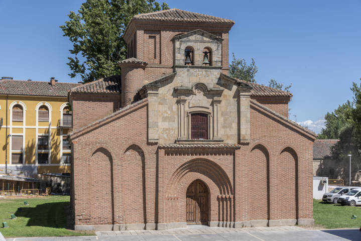 Salamanca 106 - iglesia de Santiago.jpg